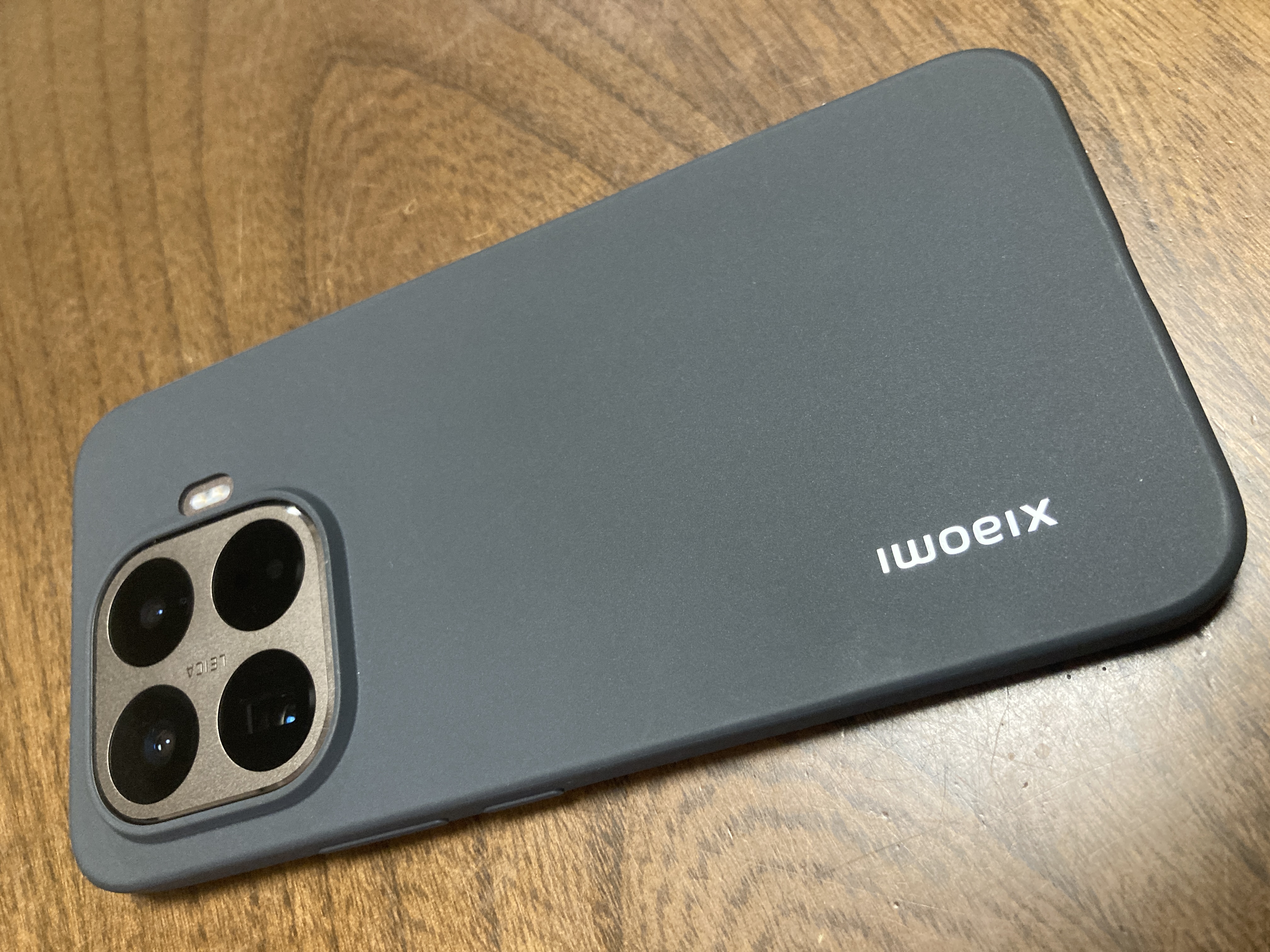 Xiaomi 15T Pro 仕様 – Leicaカメラ, HyperOS, 日本詳細