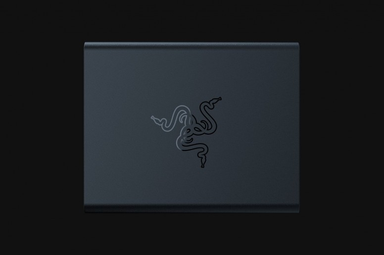 https___hybrismediaprod.blob.core.windows.net_sys-master-phoenix-images-containe.jpg RAZER USB-C GaN : 130W dans le creux de la main
