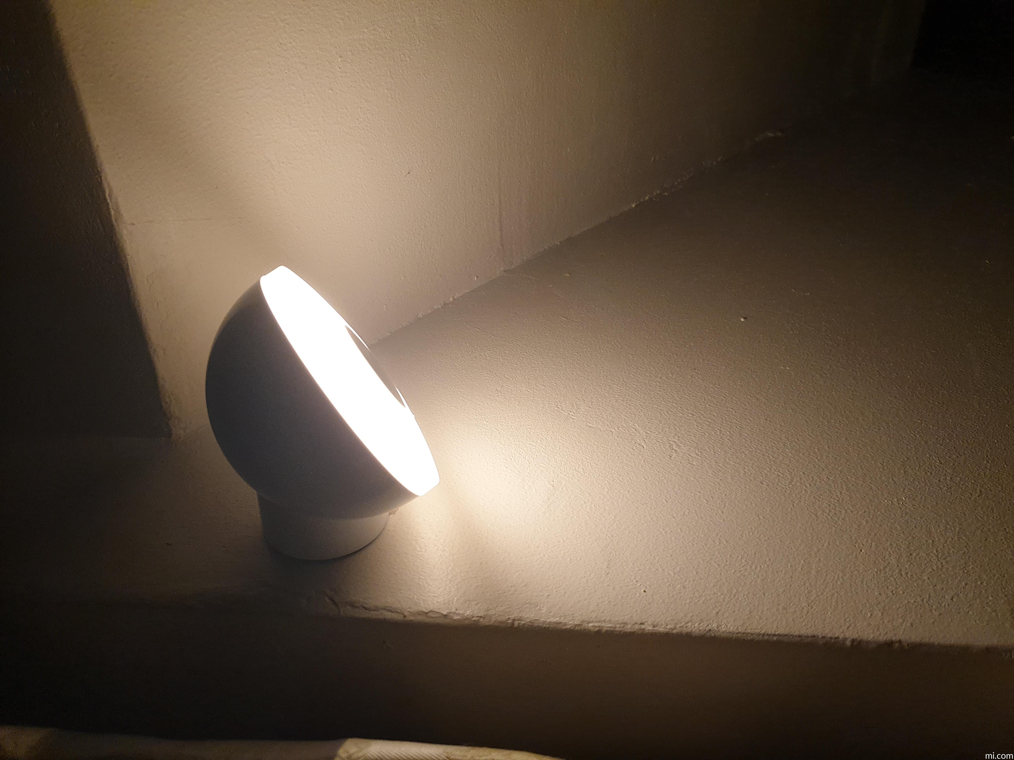 Xiaomi deals light night