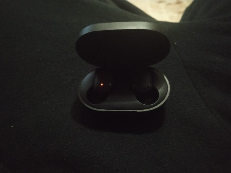 Come risolvere questo problema alle mie Redmi AirDots 2? - Accessori -  Xiaomi Community - Xiaomi