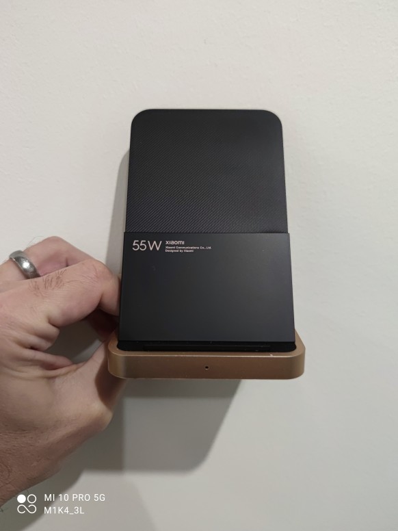 [Unbox] Mi 55W Chargeur sans fil, quand t'as pas de câbles et que tu es pressé
