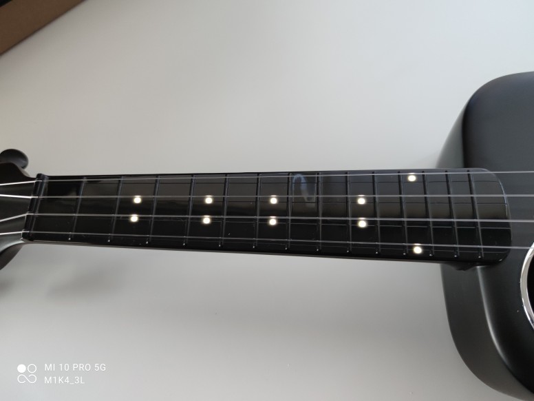 [Unbox] Populele Smart Ukulele V2