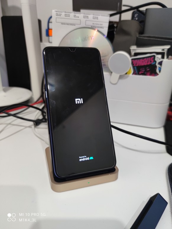 [Unbox] Mi 55W Chargeur sans fil, quand t'as pas de câbles et que tu es pressé