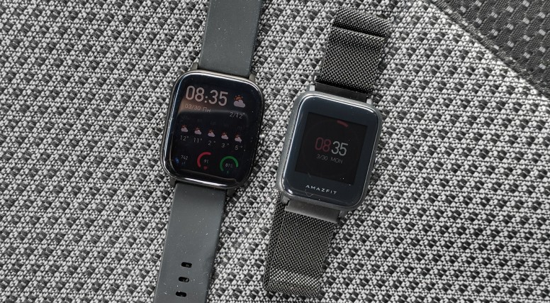 Сравнение amazfit и amazfit 2. Amazfit GTS 2 И Amazfit Bip. Amazfit Bip 3 vs Amazfit GTS 2 Mini. Смарт-часы Amazfit Bip 3. Zepp Amazfit часы.