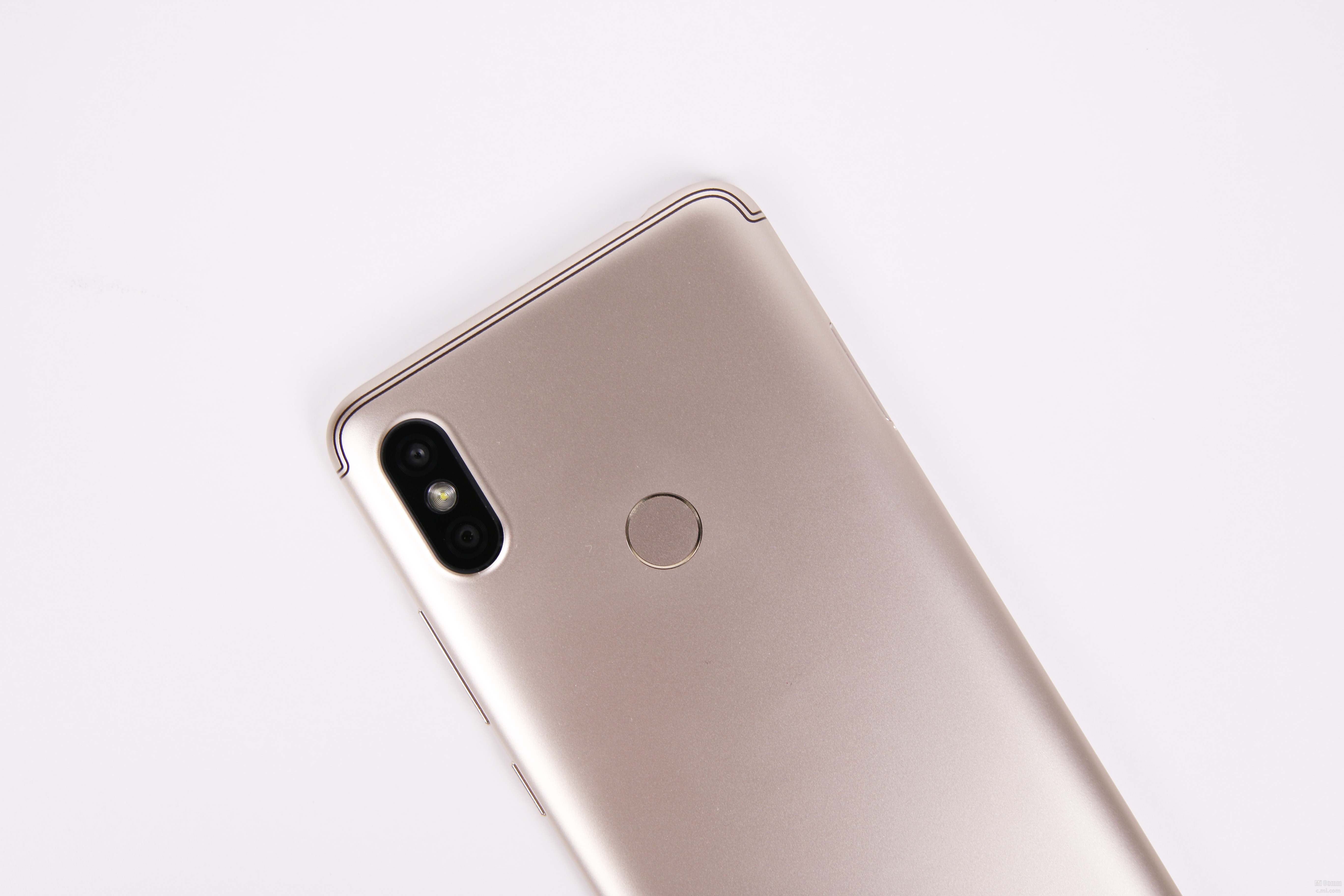 Redmi s2. Redmi s2 sensor. Xiaomi Redmi s2 Dark Gray. Redmi s2 подсветка. Redmi s2 характеристики.