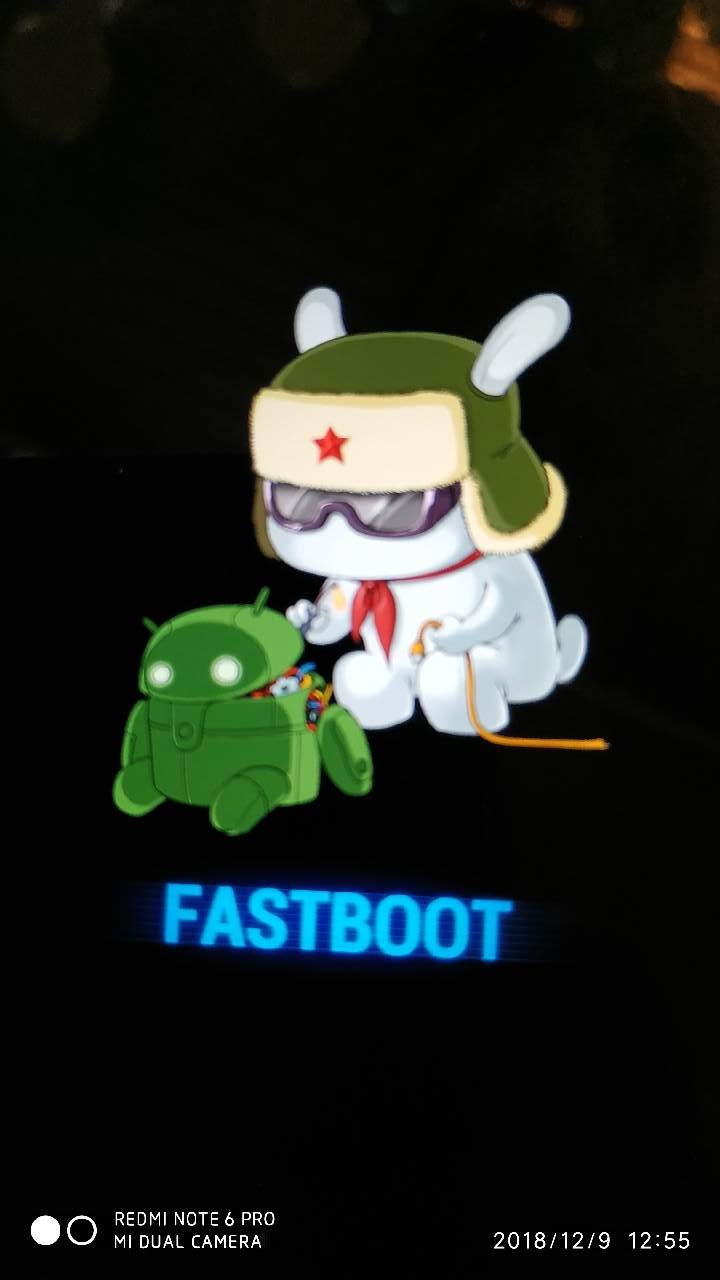 Режим fastboot redmi. Кролик Xiaomi Fastboot. Xiaomi Redmi Note 7 Fastboot. Заяц андроид Fastboot. Fastboot Xiaomi logo.