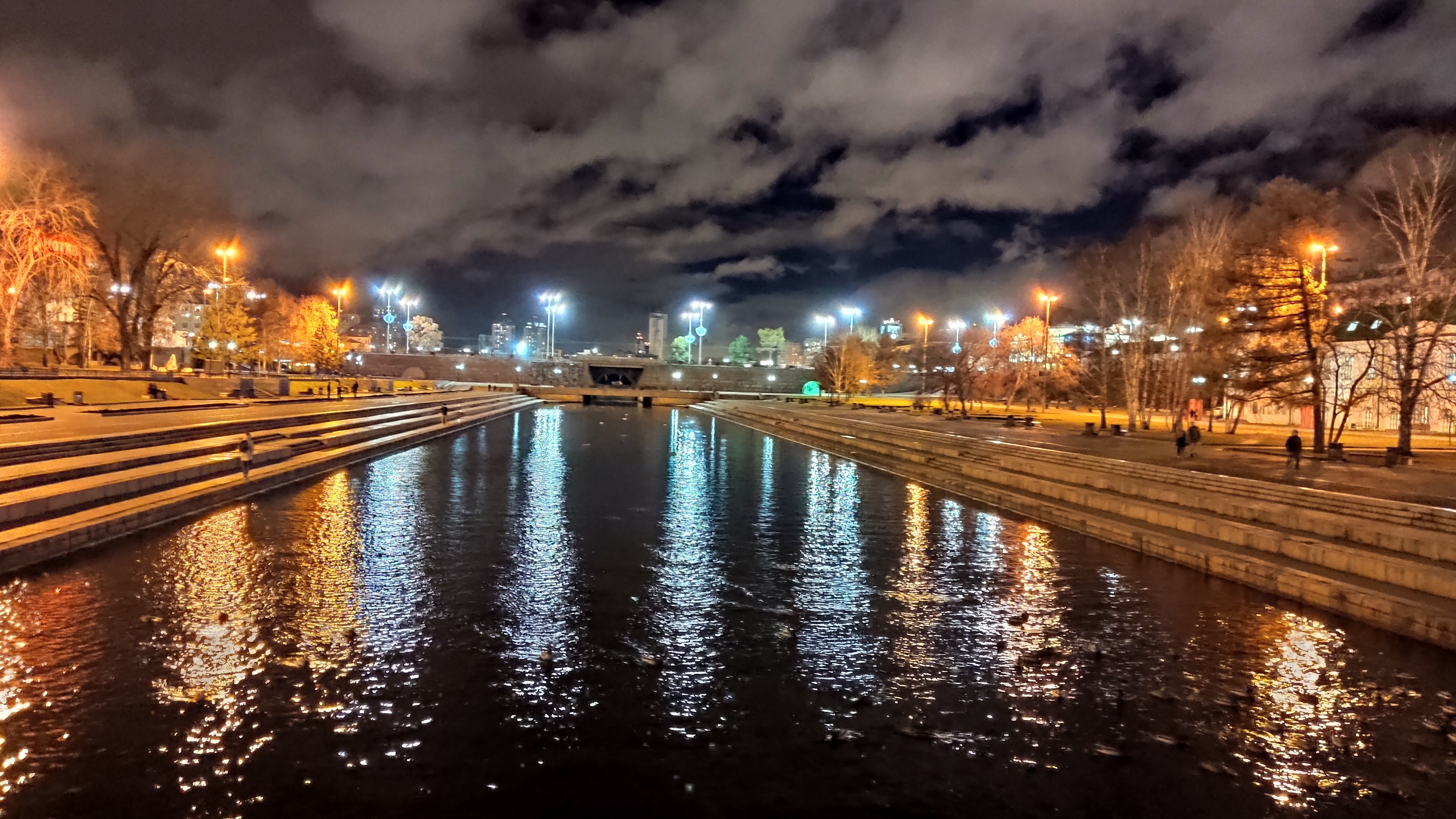 Ночной Екатеринбург Плотинка