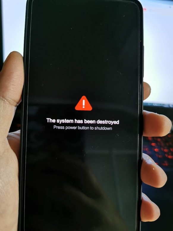 Редми ноут 12 прошивка. The System has been destroyed Xiaomi Redmi Note 9. The System has been destroyed. Ксяоми the System has has destroyed. The System has been destroyed редми 7а.