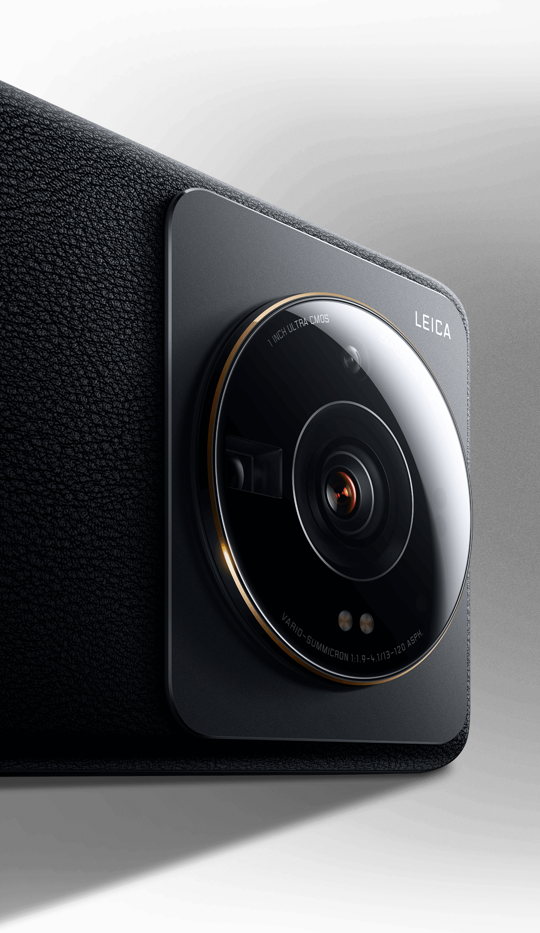 Xiaomi 12S Ultra has a massive, Leica-branded rear camera