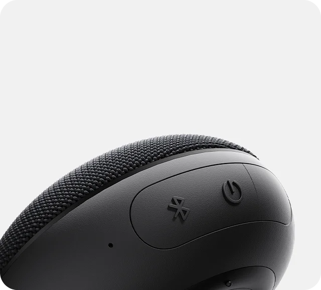 Xiaomi Bluetooth Speaker Essential na otvorenom