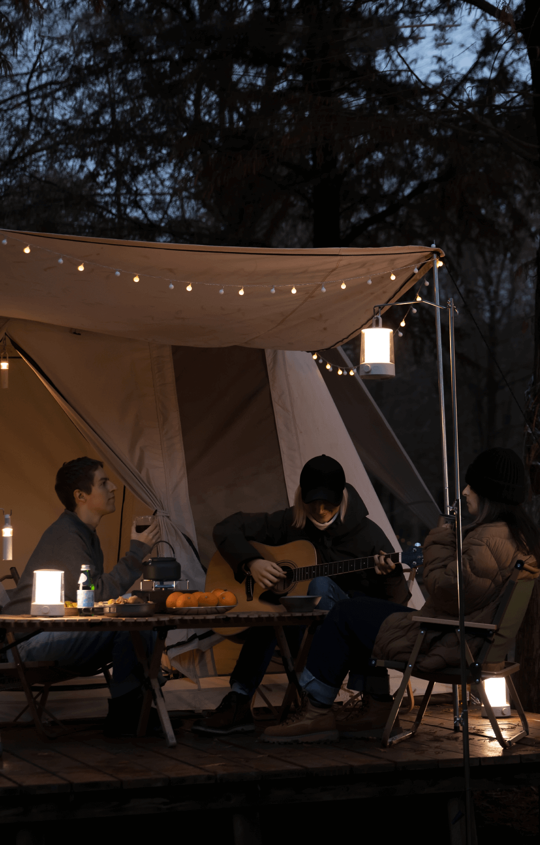 Xiaomi lancia la lampada Mijia smart per il campeggio che può fungere anche  da torcia 
