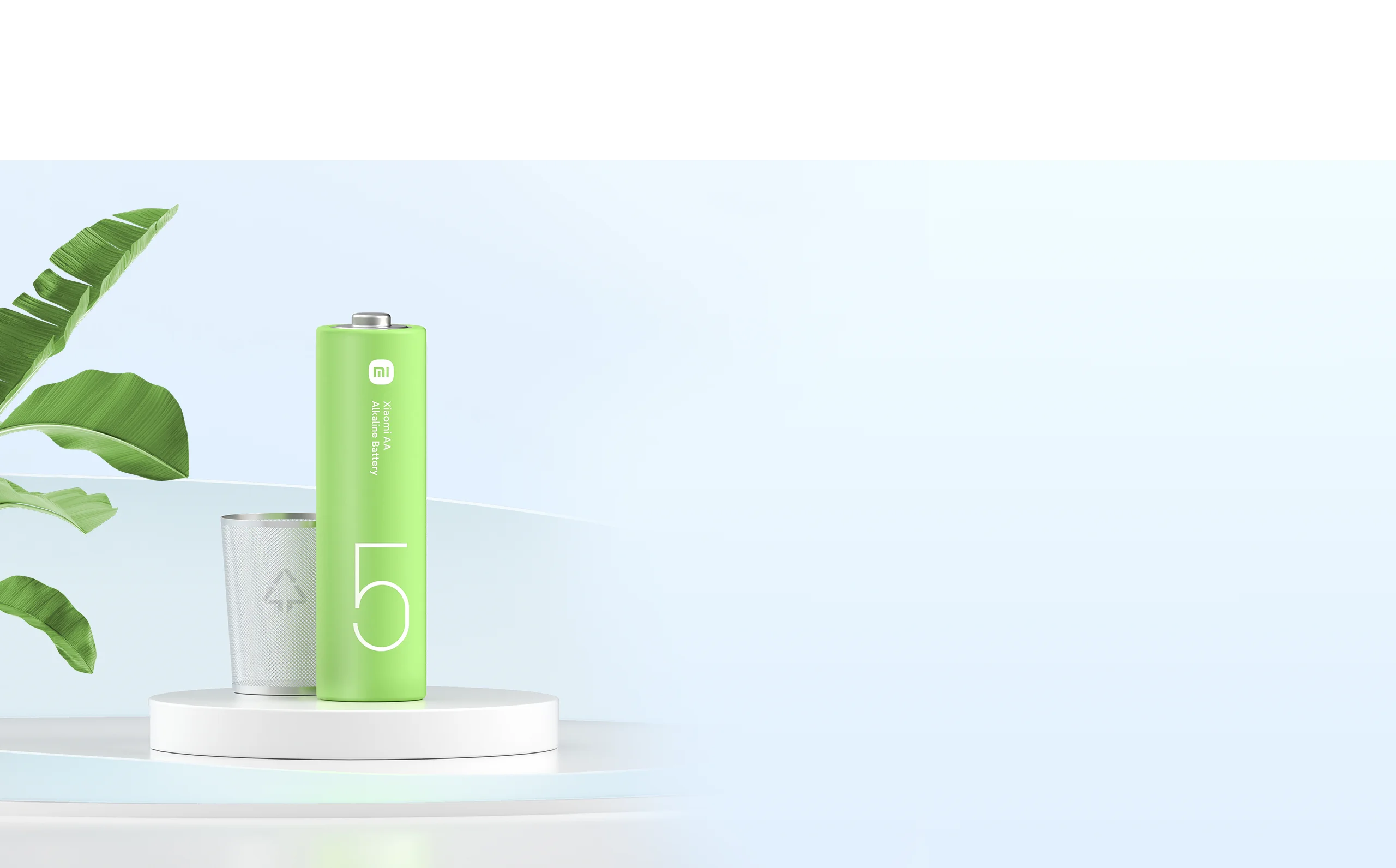 Mercury and cadmium-free alkaline batteries
